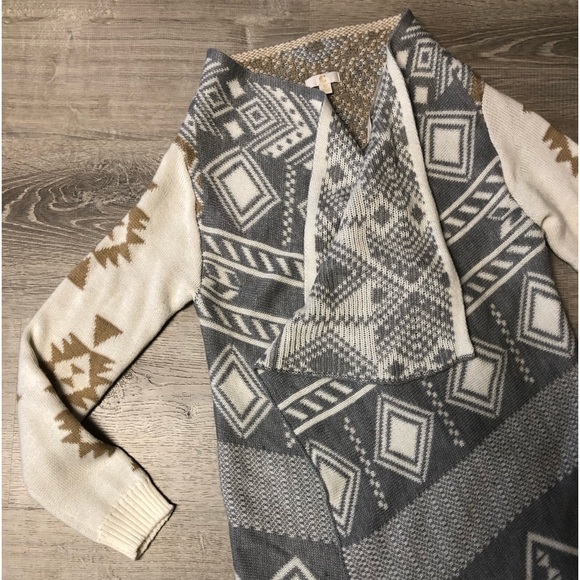 " C " AZTEC DRAPE OPEN FRONT CARDIGAN - Picture 2 of 7